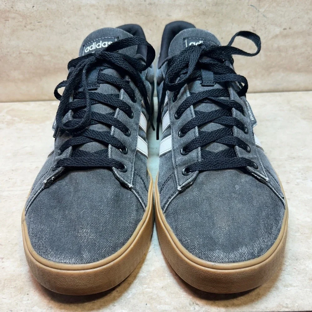 Adidas Daily 3.0 Mens Washed Black Canvas Gum Sole Sneakers HP6032 Size 10.5